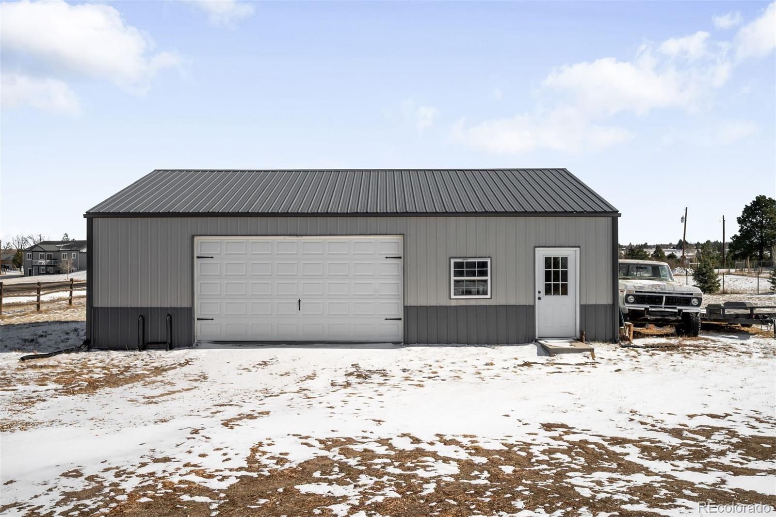 3046 Cottonwood Avenue