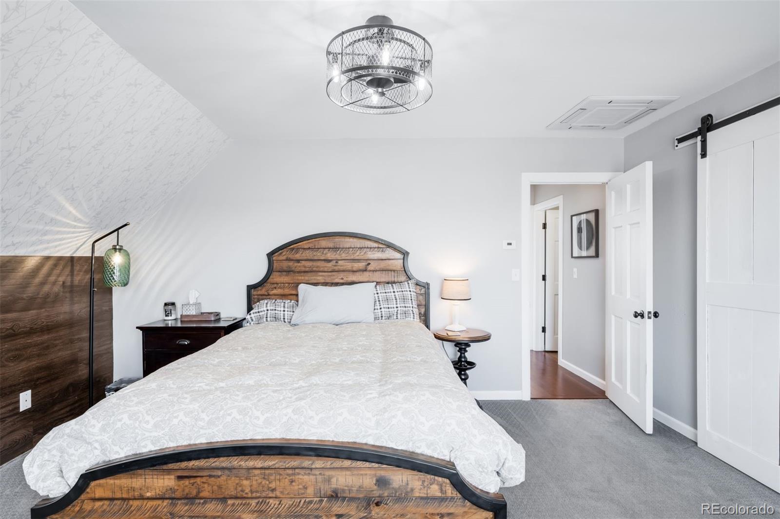 3046 Cottonwood Avenue