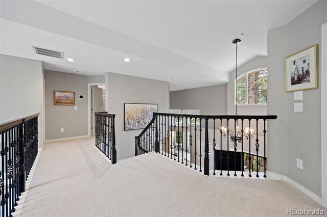 440 Saxon Place