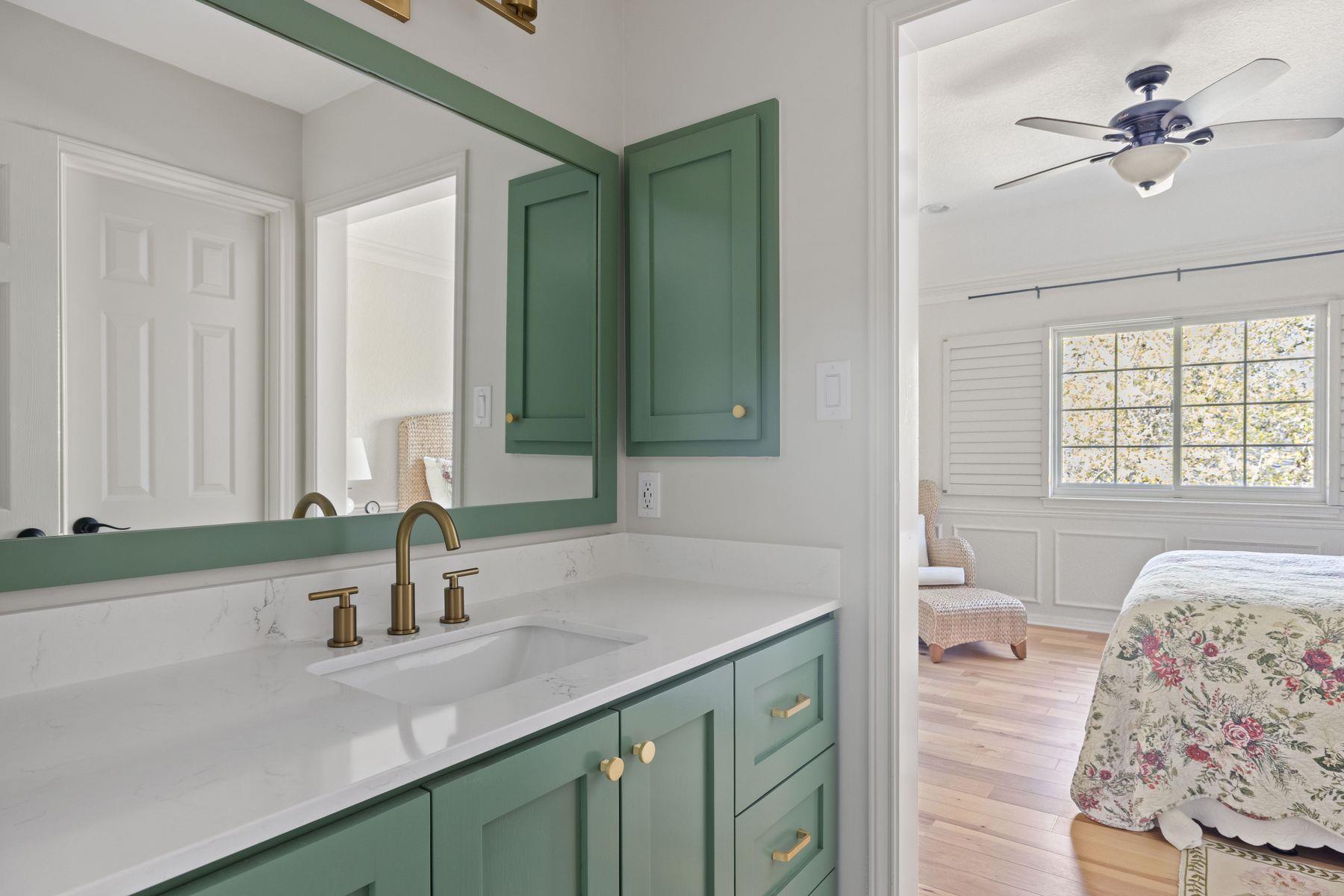 6026 Tributary Ridge DR