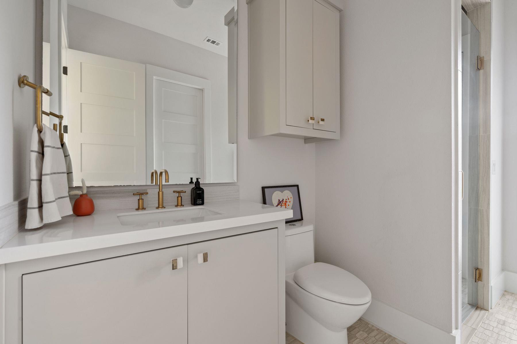 13213 Meridian Park BLVD