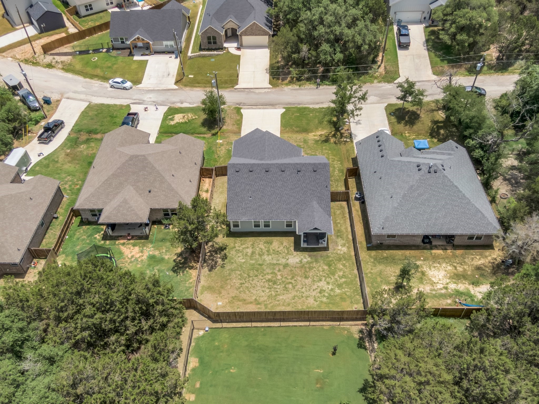 2518 Hillcrest Drive