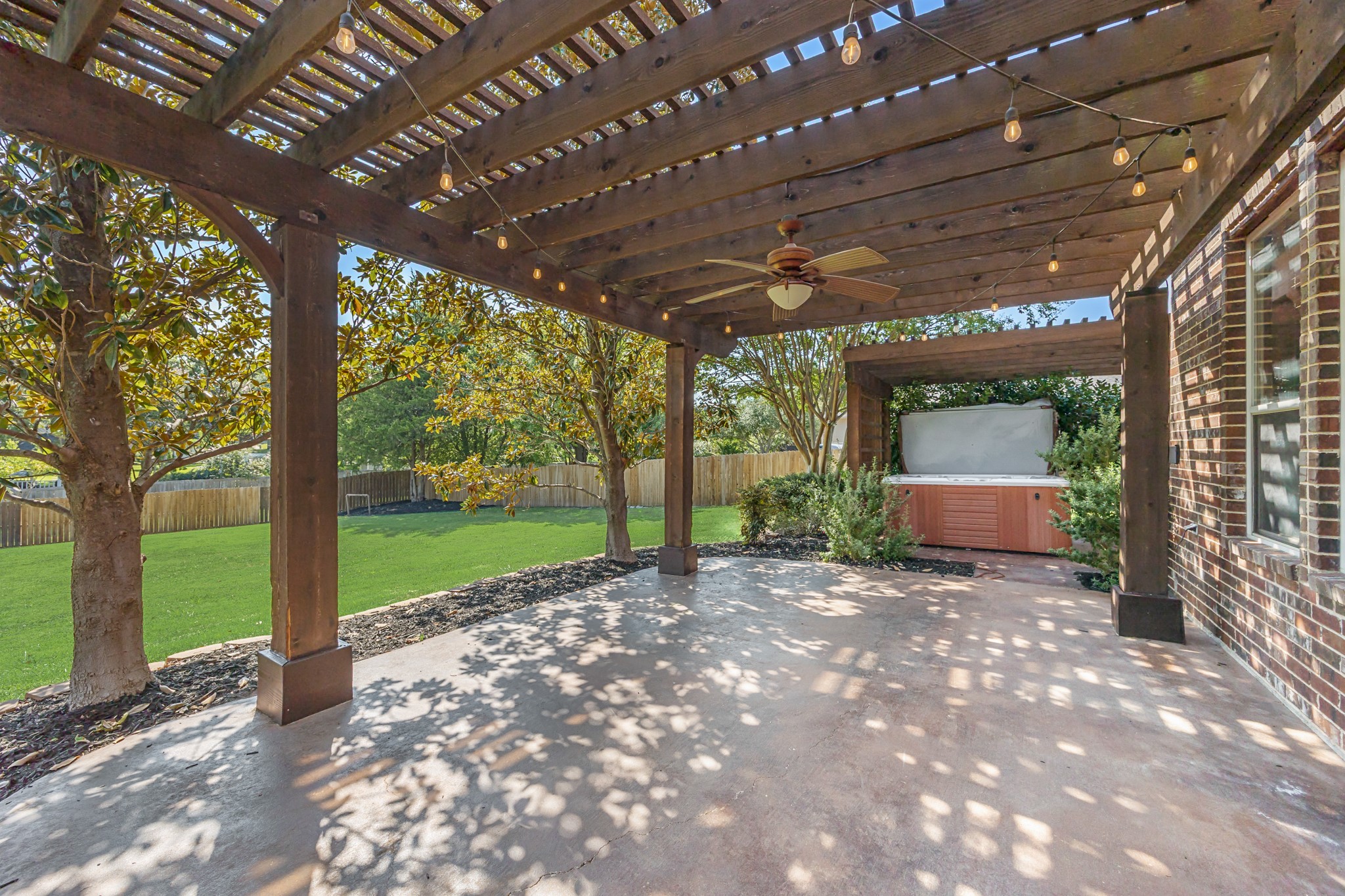 2230 Woodlands Circle