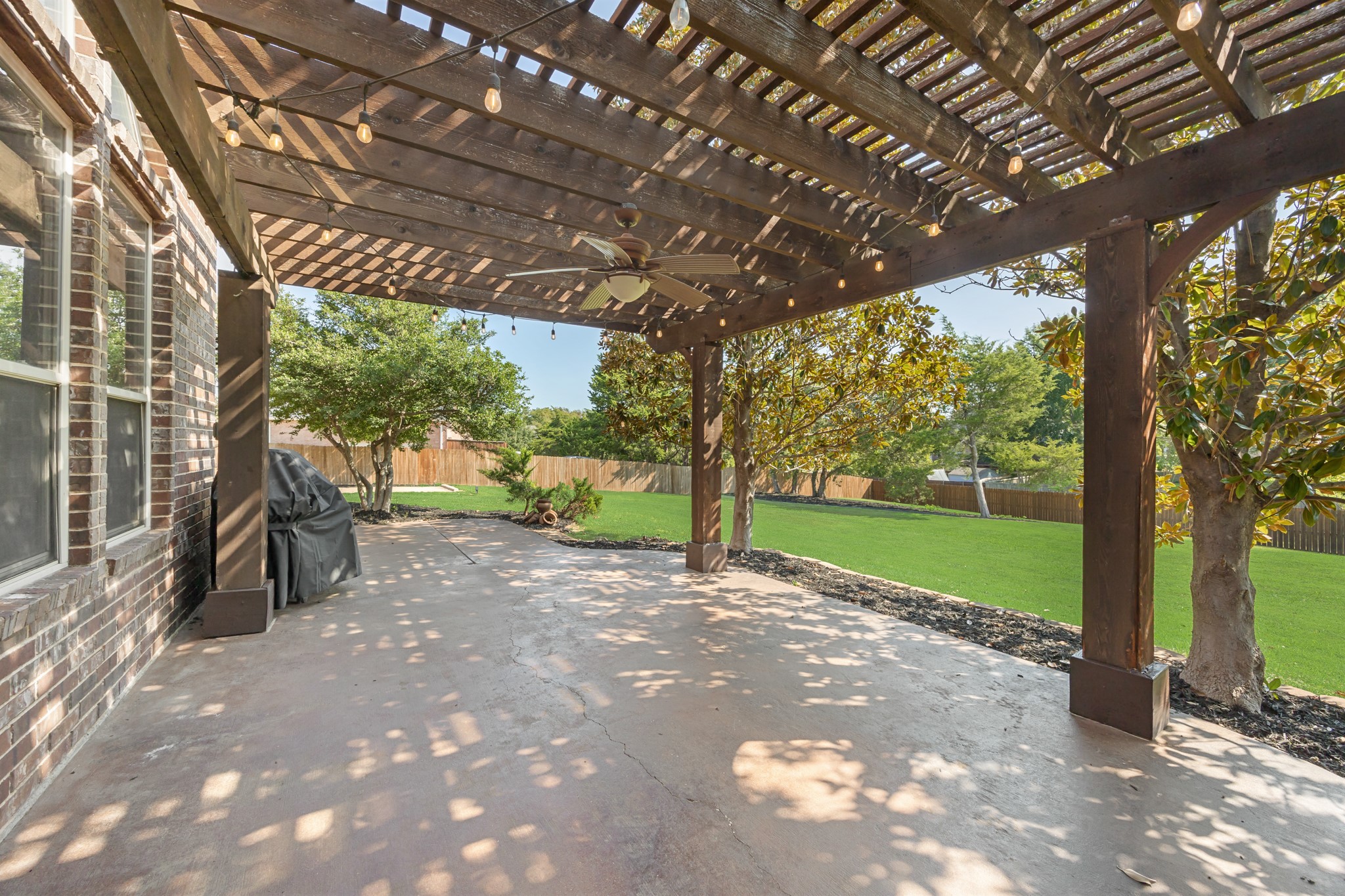 2230 Woodlands Circle