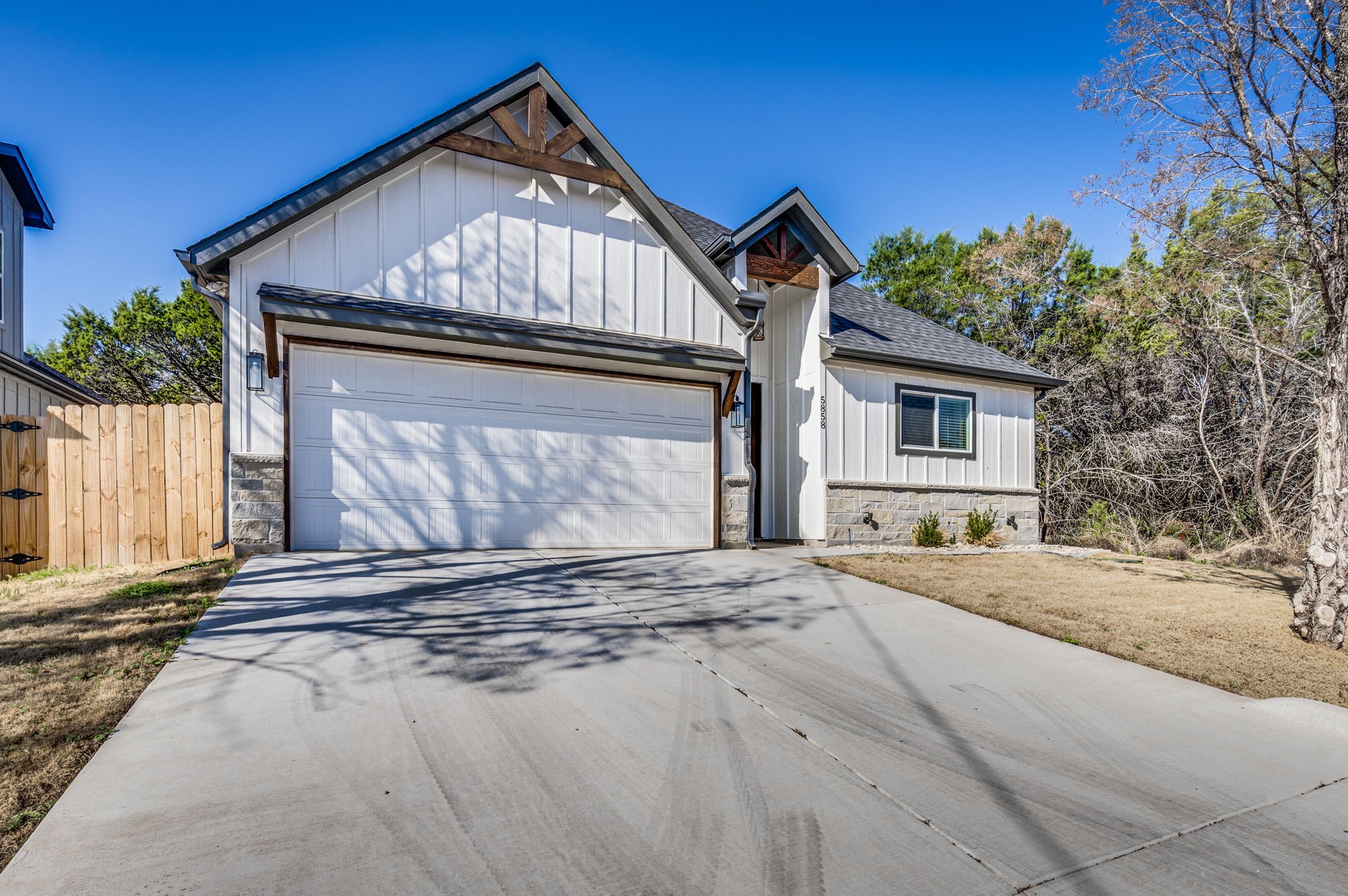 5858 Black Pine Circle