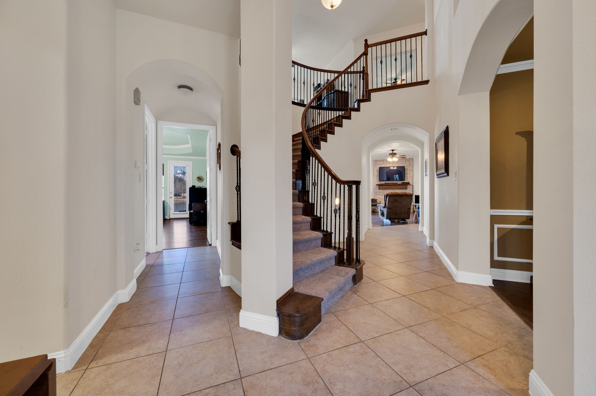 415 Breezeway Court