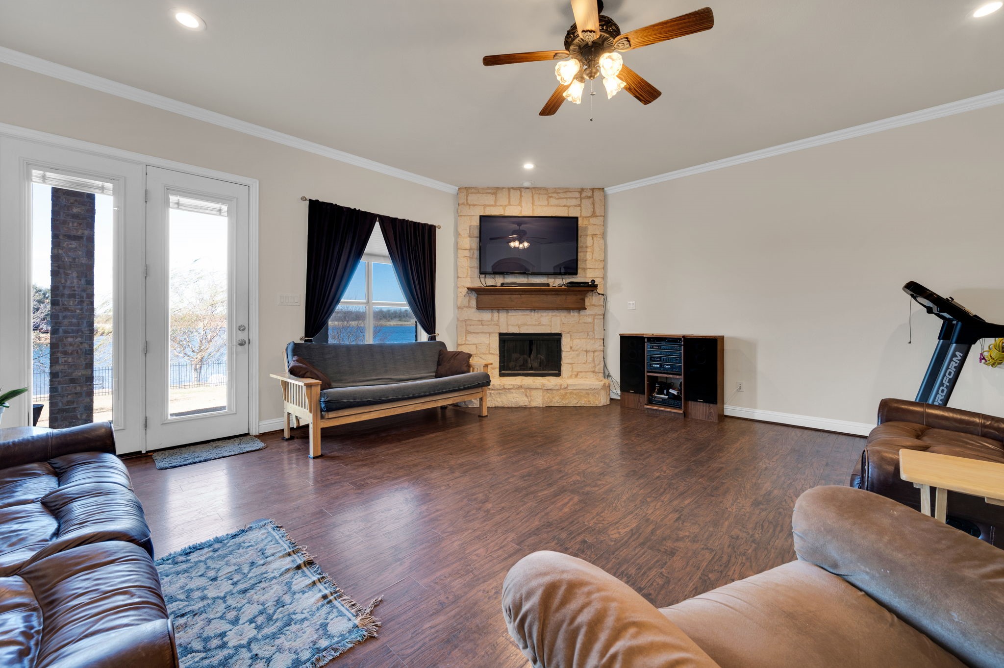 415 Breezeway Court