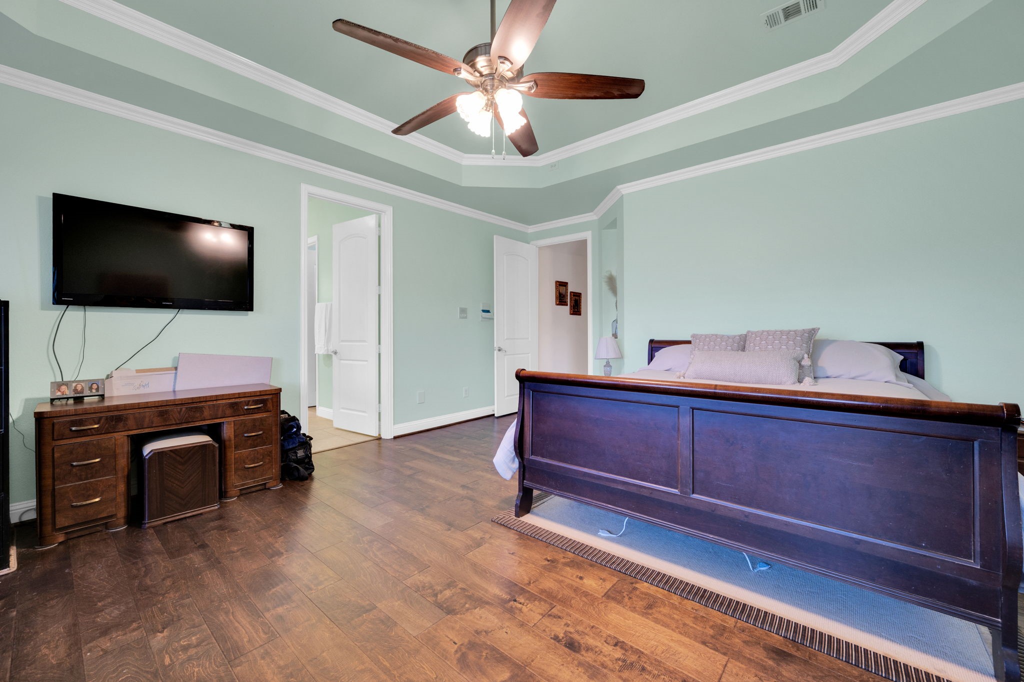 415 Breezeway Court