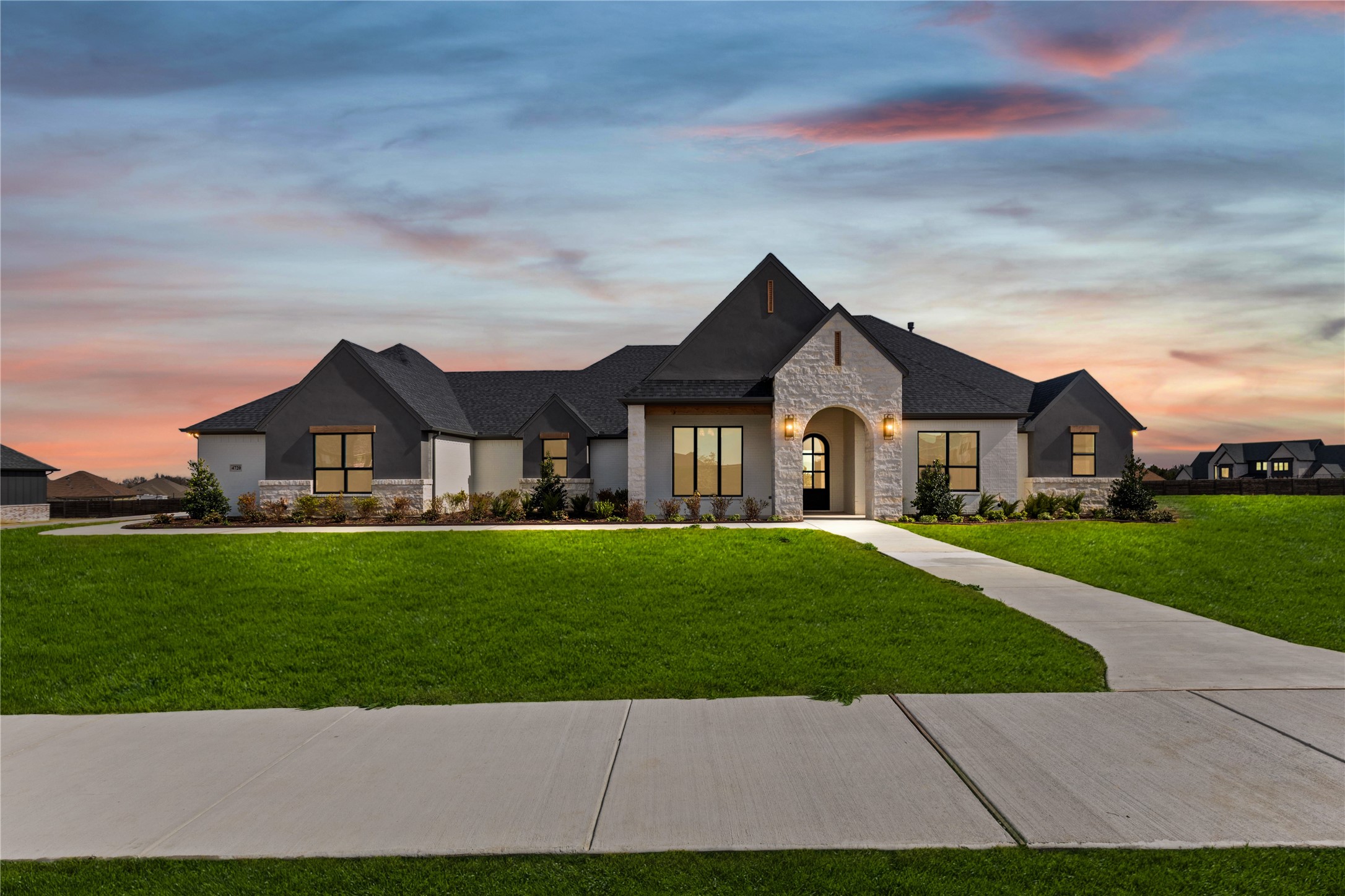 4720 Magnolia Trail