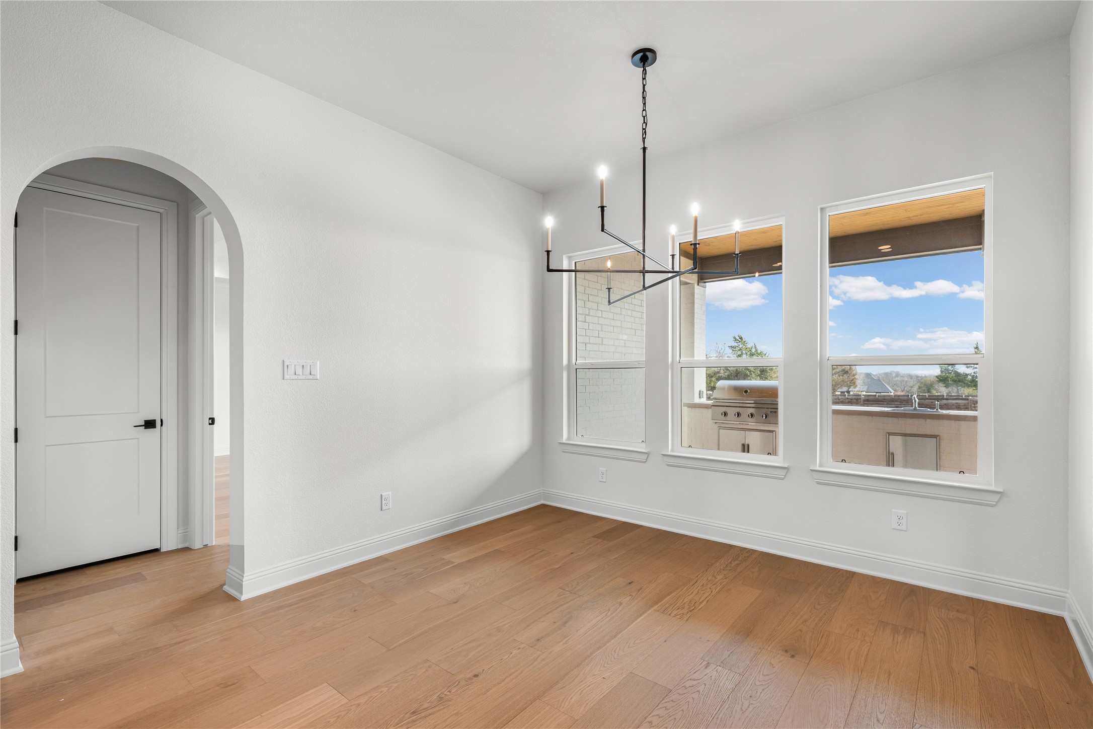 4720 Magnolia Trail