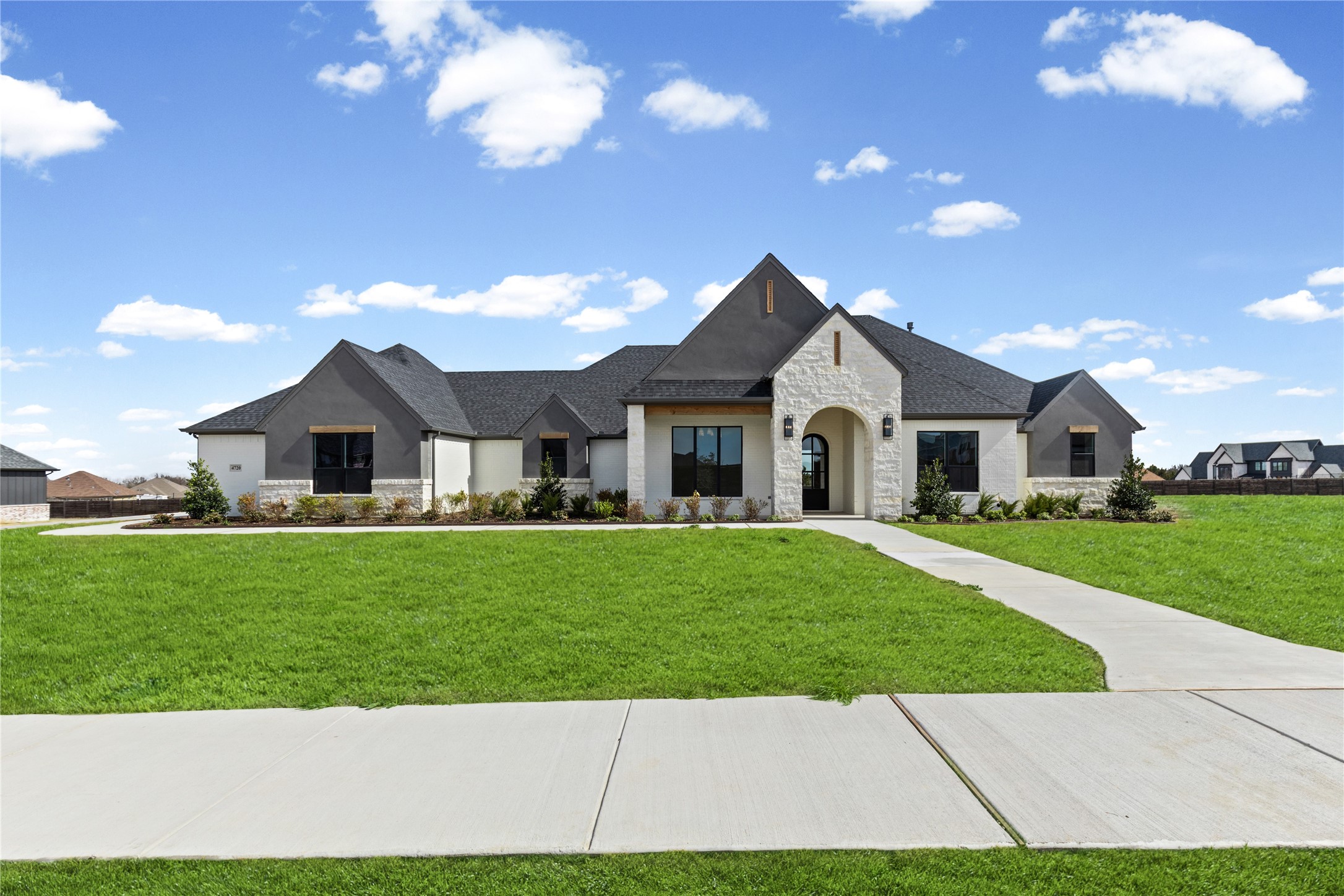 4720 Magnolia Trail