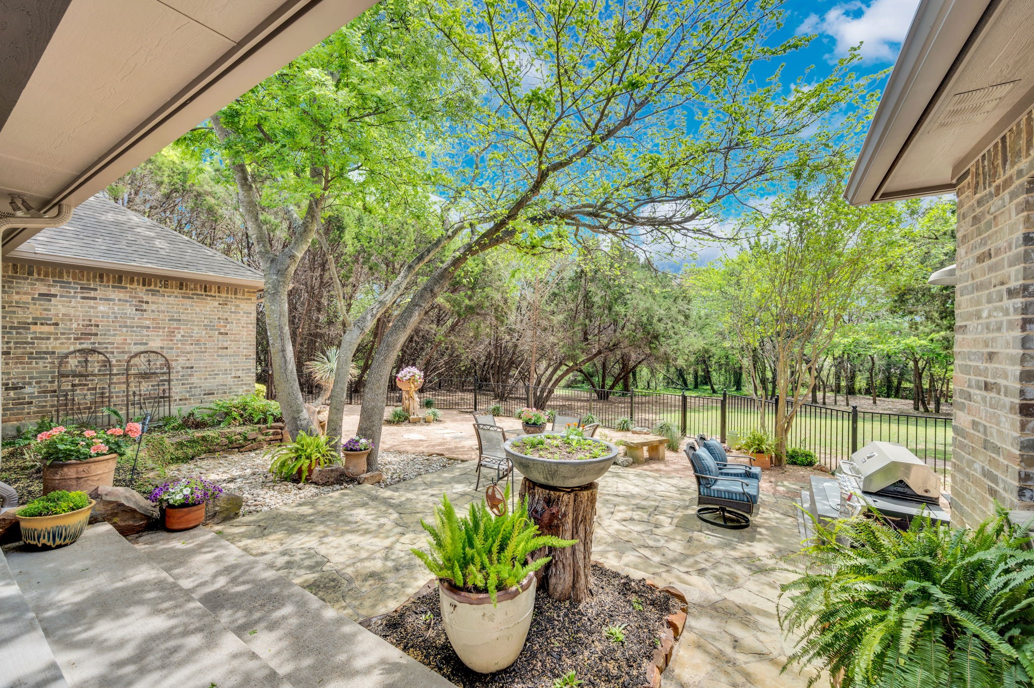 3690 Mockingbird Lane