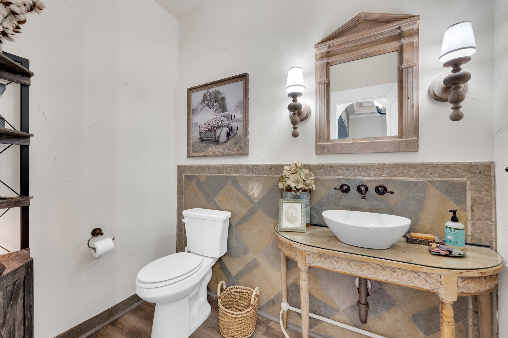 3690 Mockingbird Lane