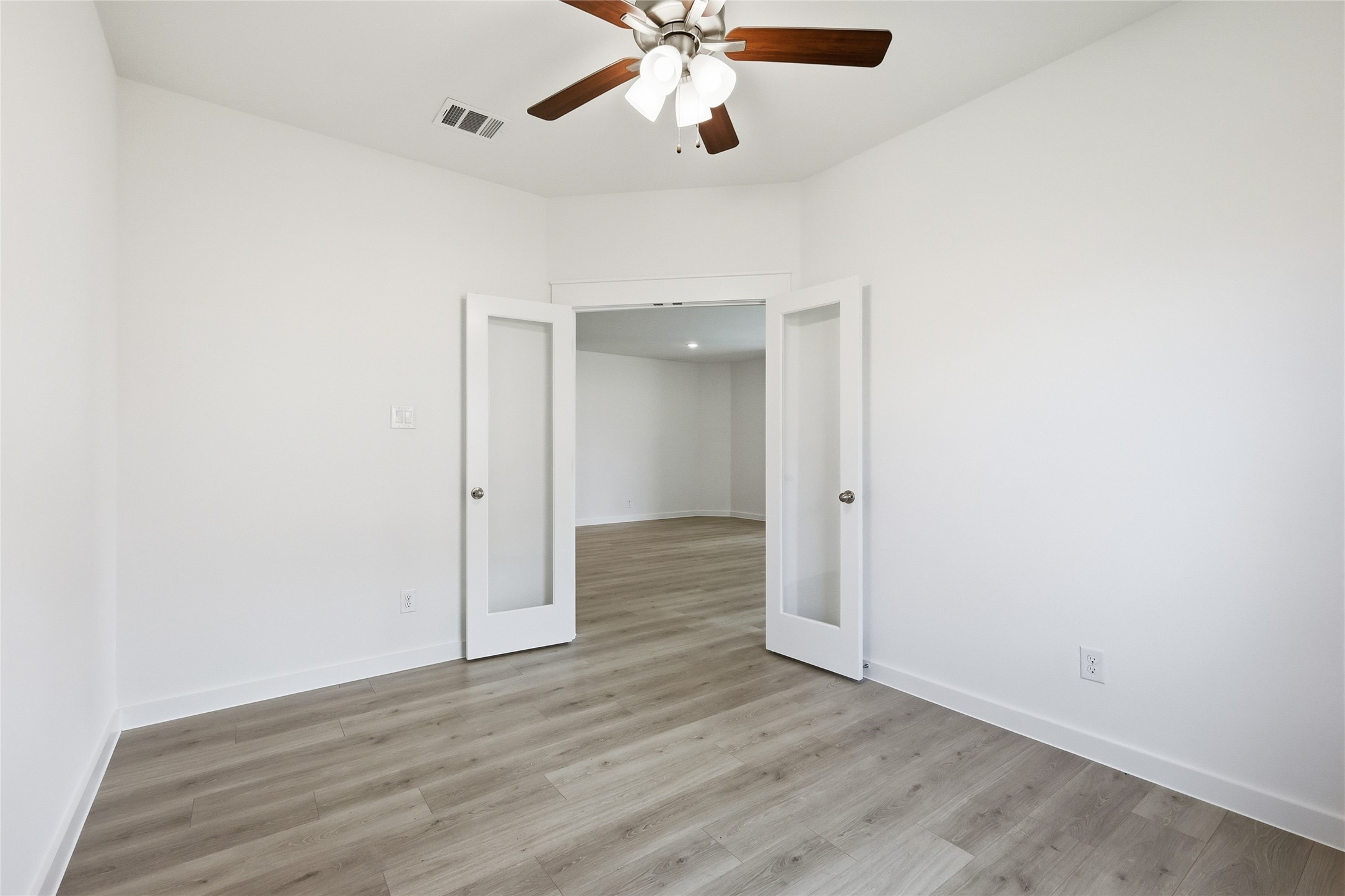 132 Patrick Henry Drive