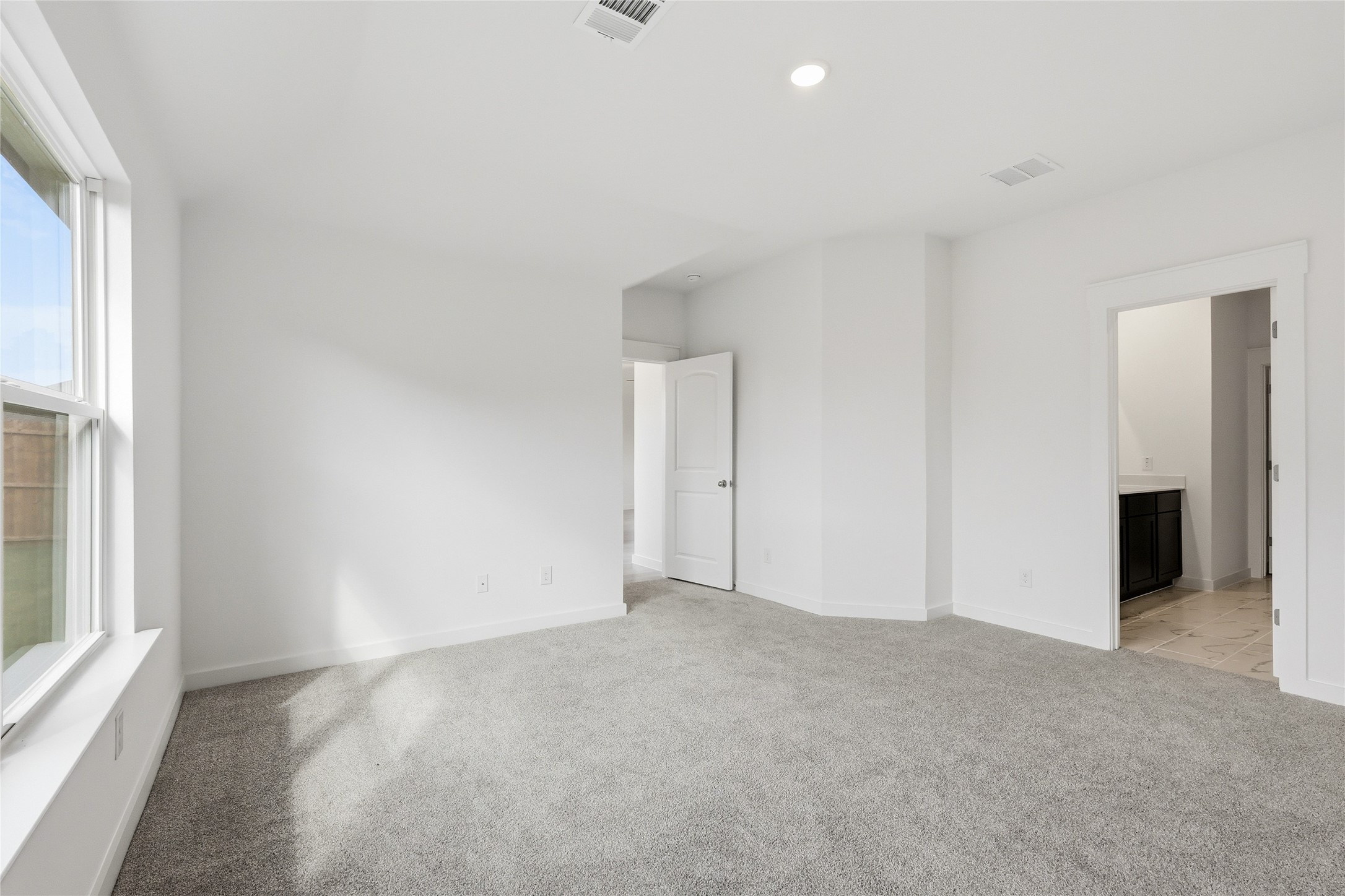 132 Patrick Henry Drive