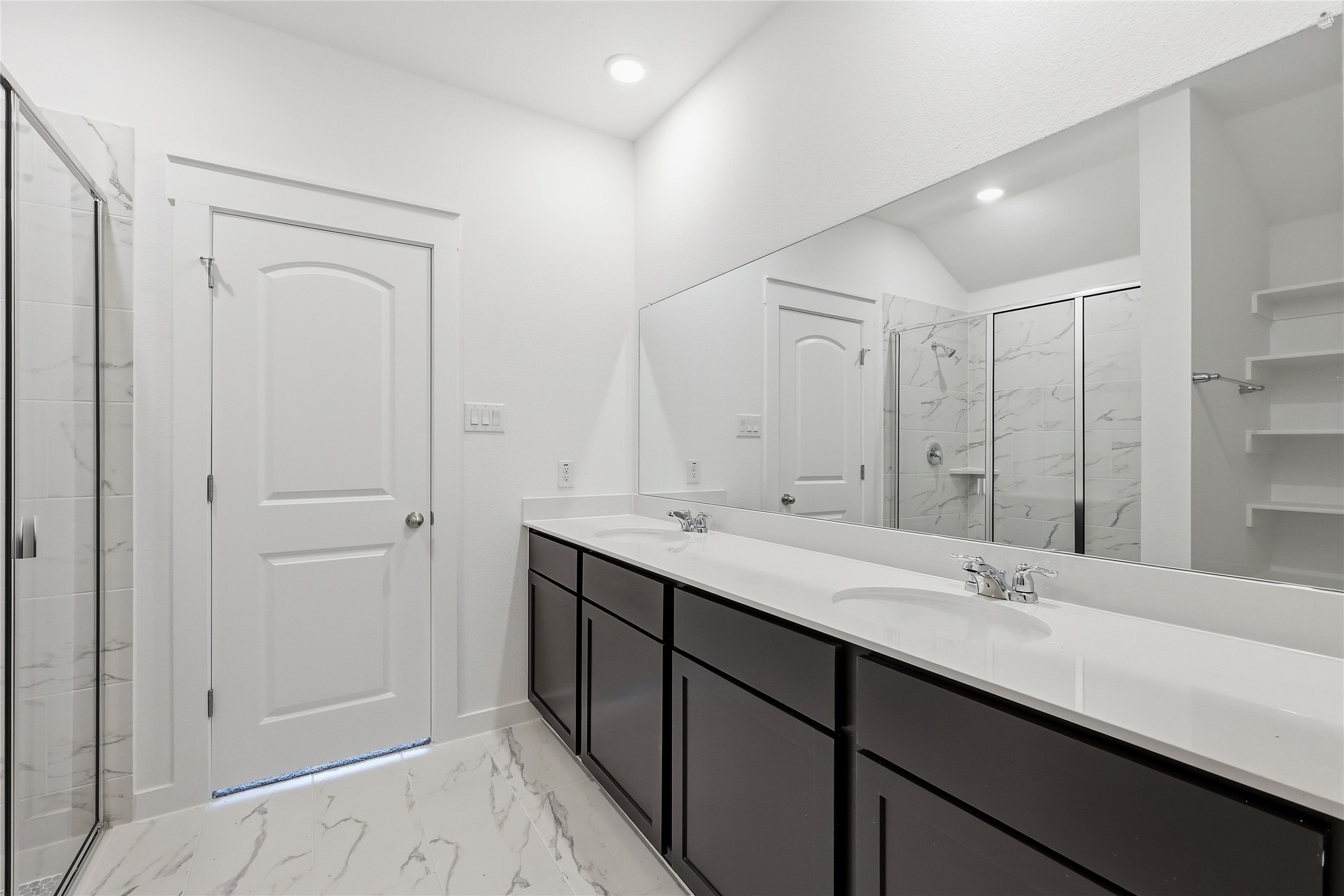 132 Patrick Henry Drive