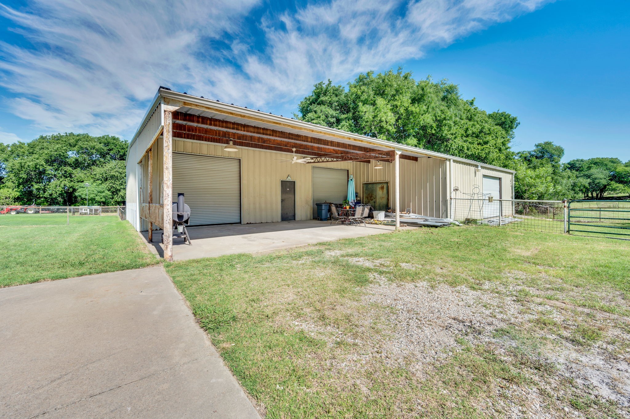 1511 Tower Road