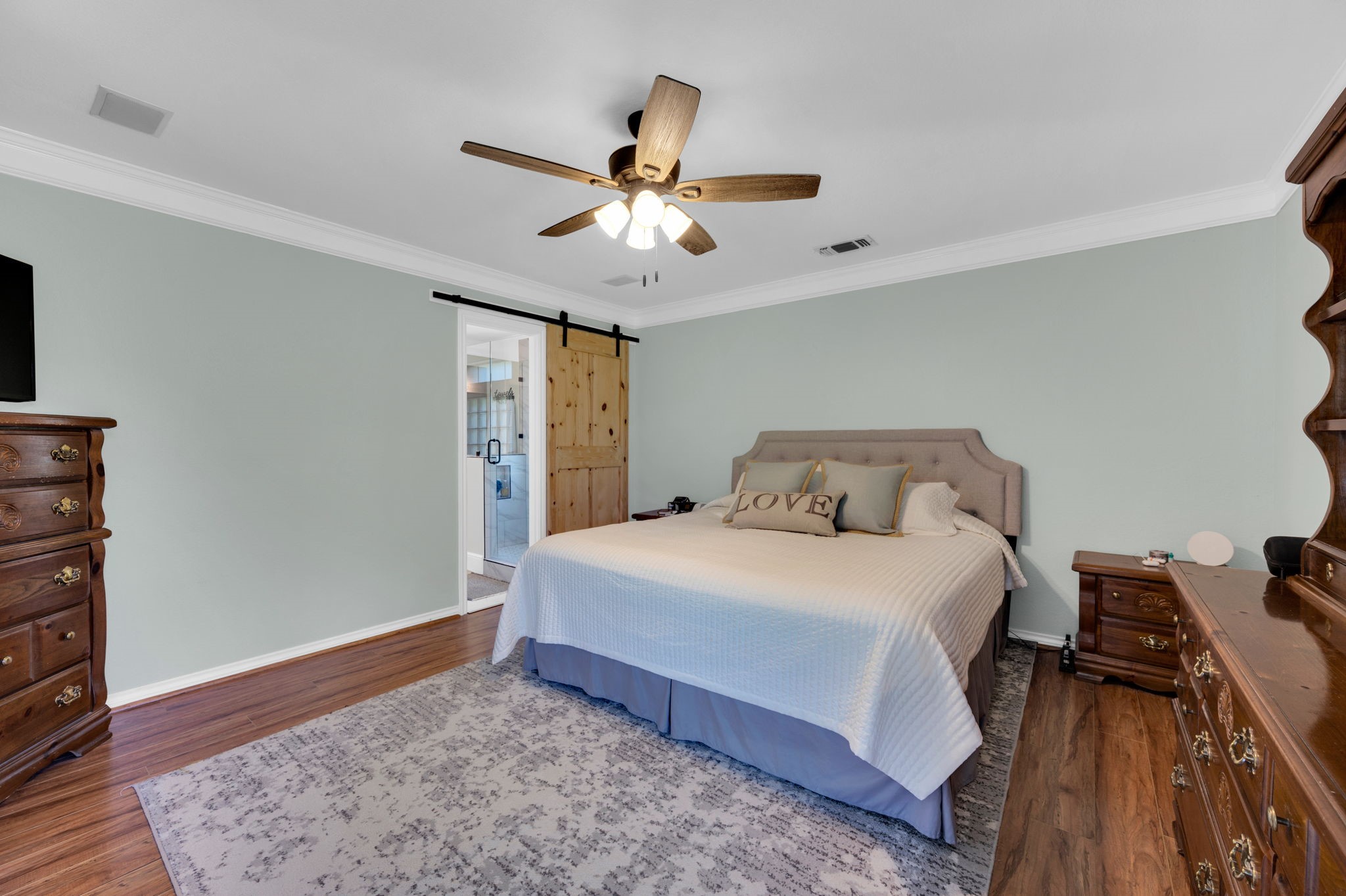 1511 Tower Road