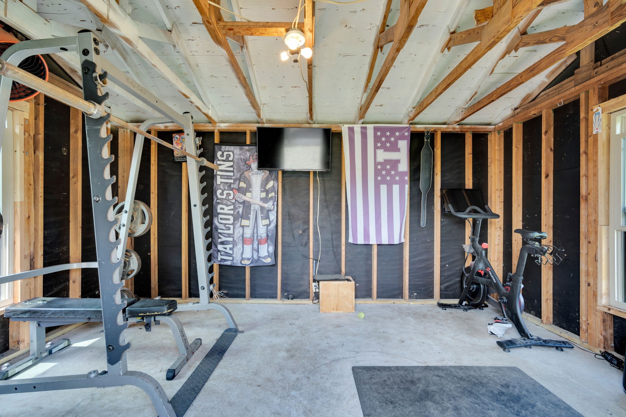 605 W 3rd Street