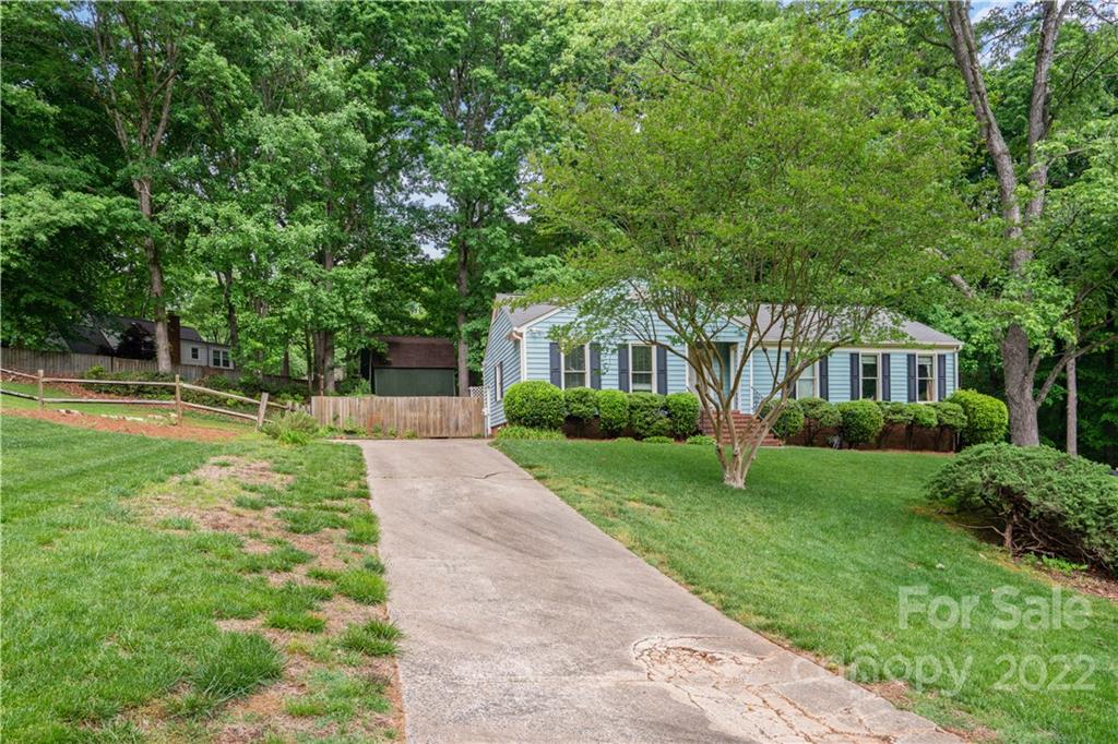 9404 Wenlock Circle