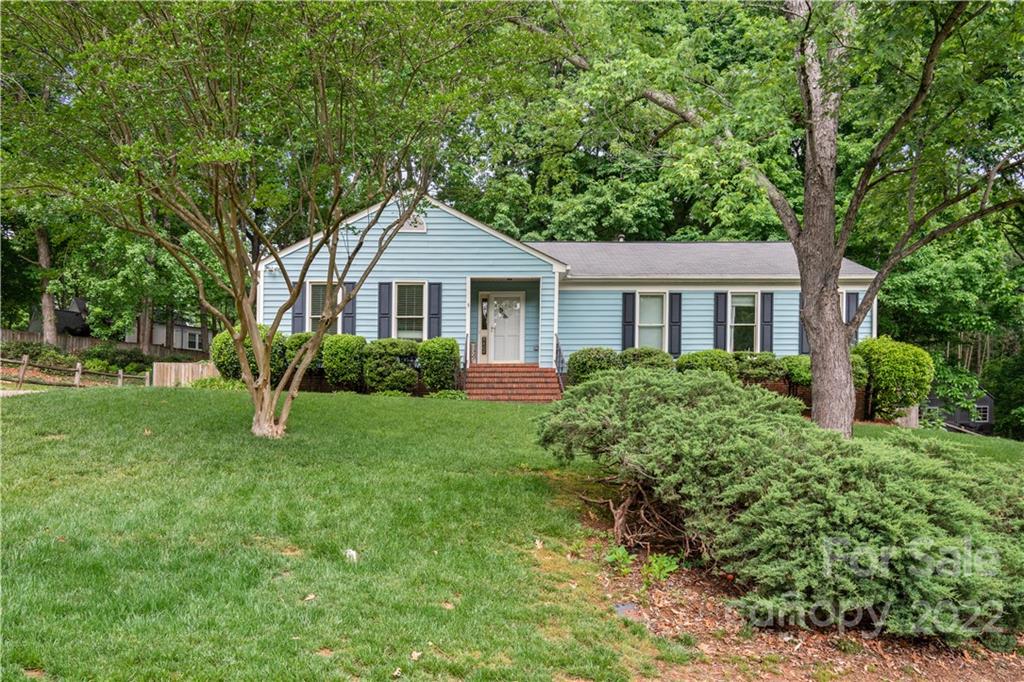 9404 Wenlock Circle