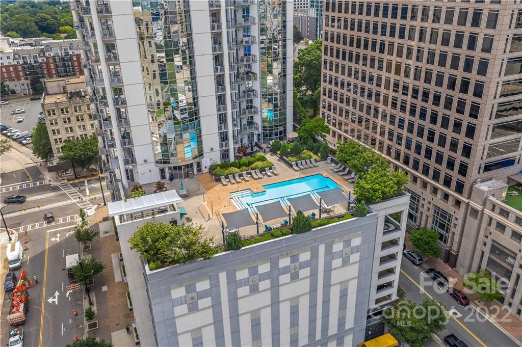 333 W Trade Street Unit: 1409