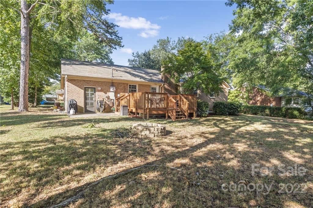 109 Juanita Drive