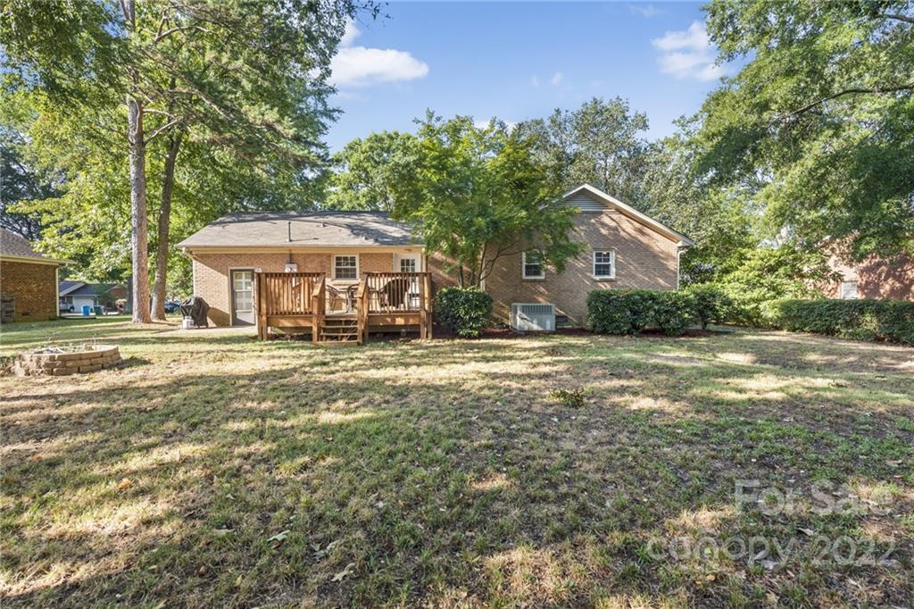 109 Juanita Drive