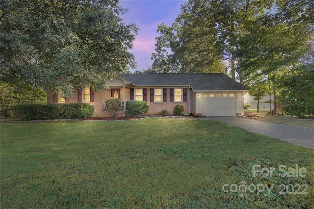 109 Juanita Drive