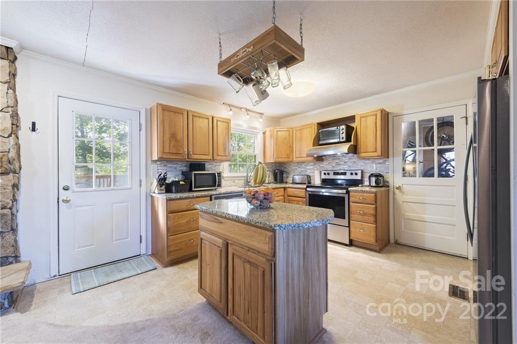 109 Juanita Drive