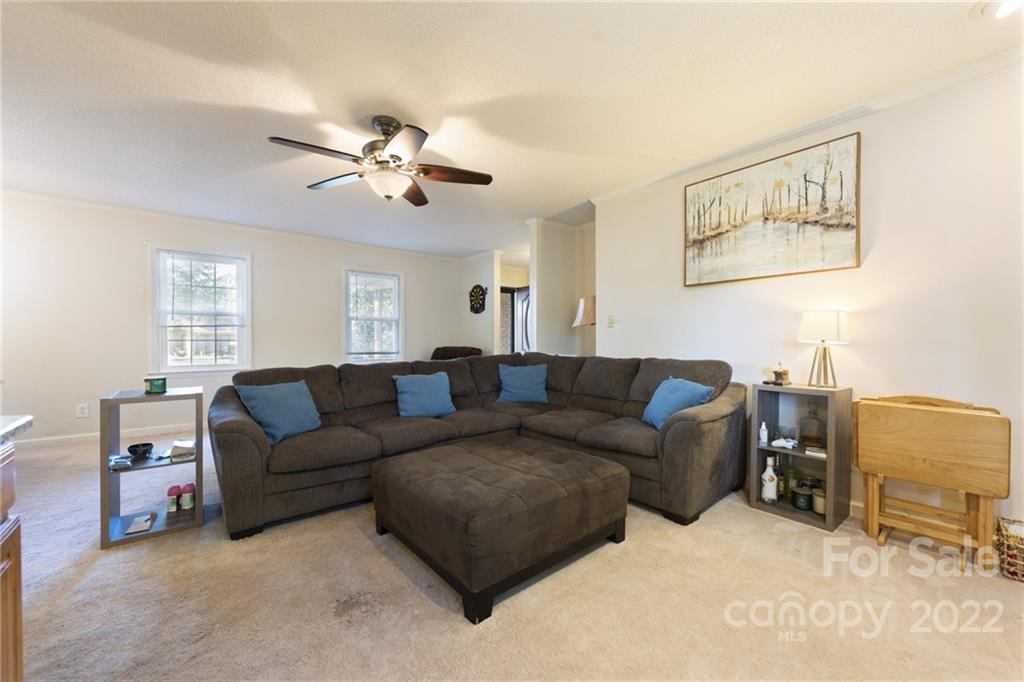 109 Juanita Drive