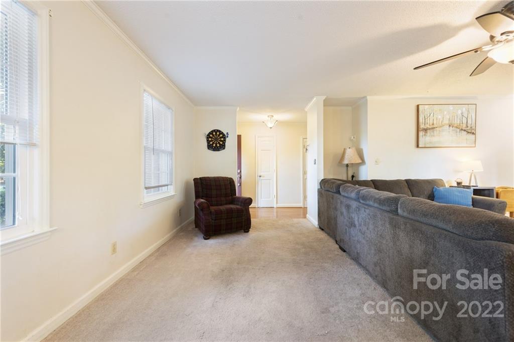 109 Juanita Drive