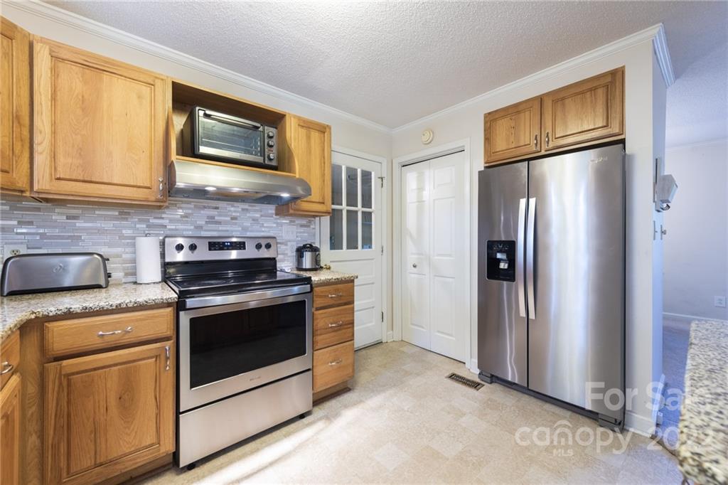 109 Juanita Drive