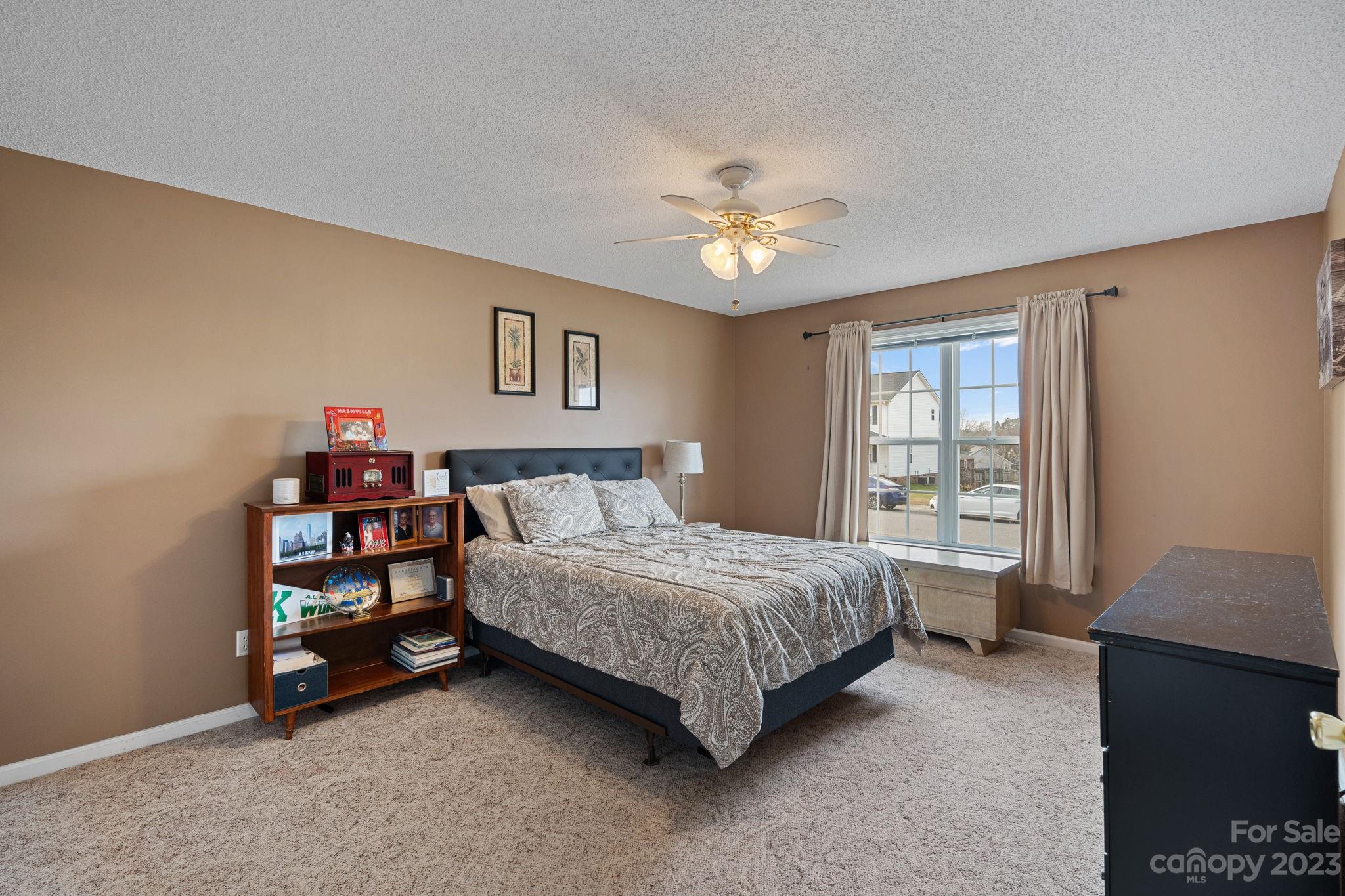 4133 Ringtail Court SE