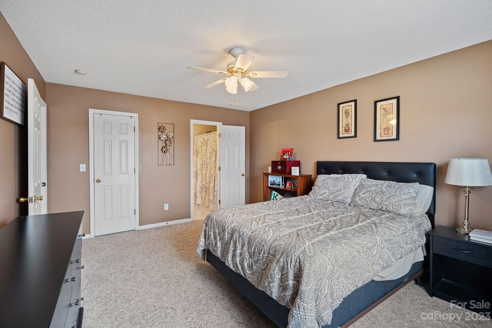 4133 Ringtail Court SE
