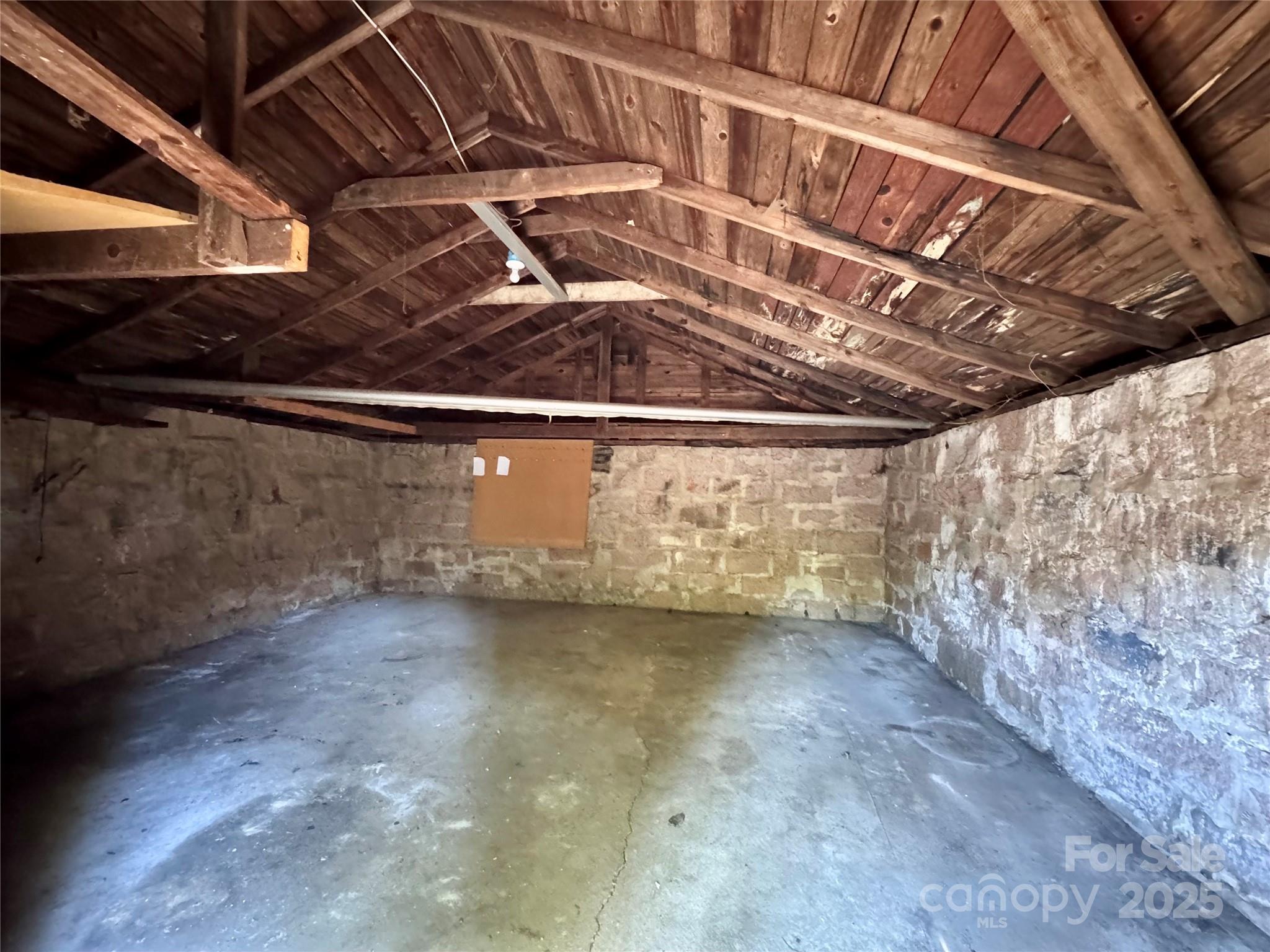615 Fairview Street