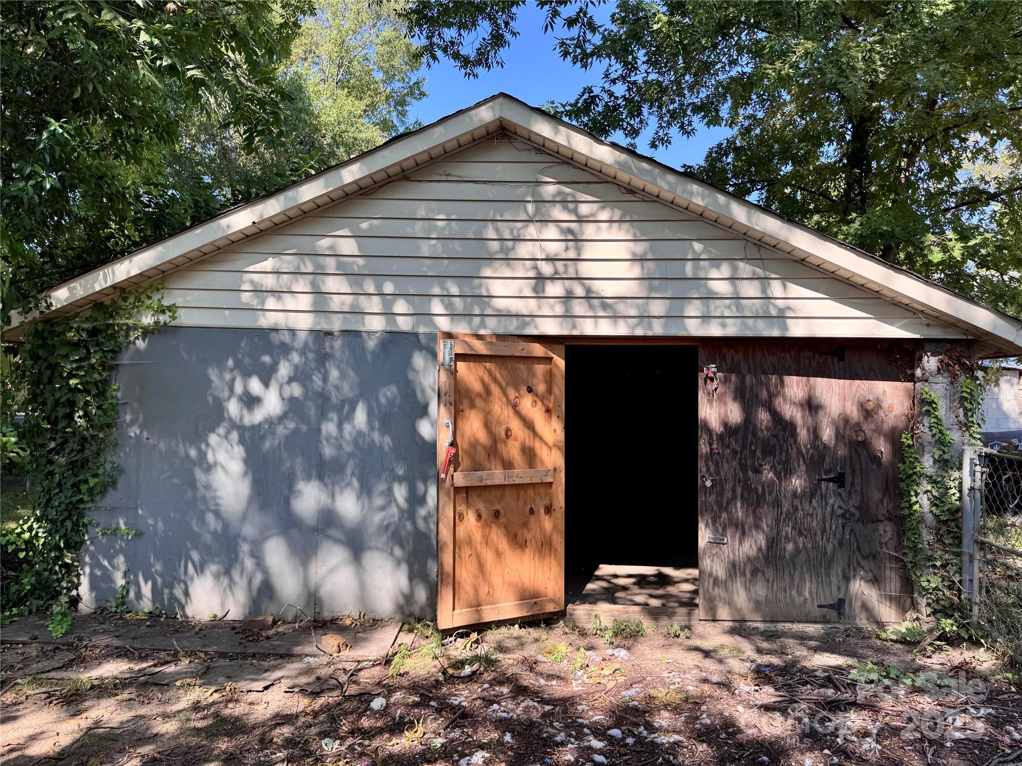 615 Fairview Street