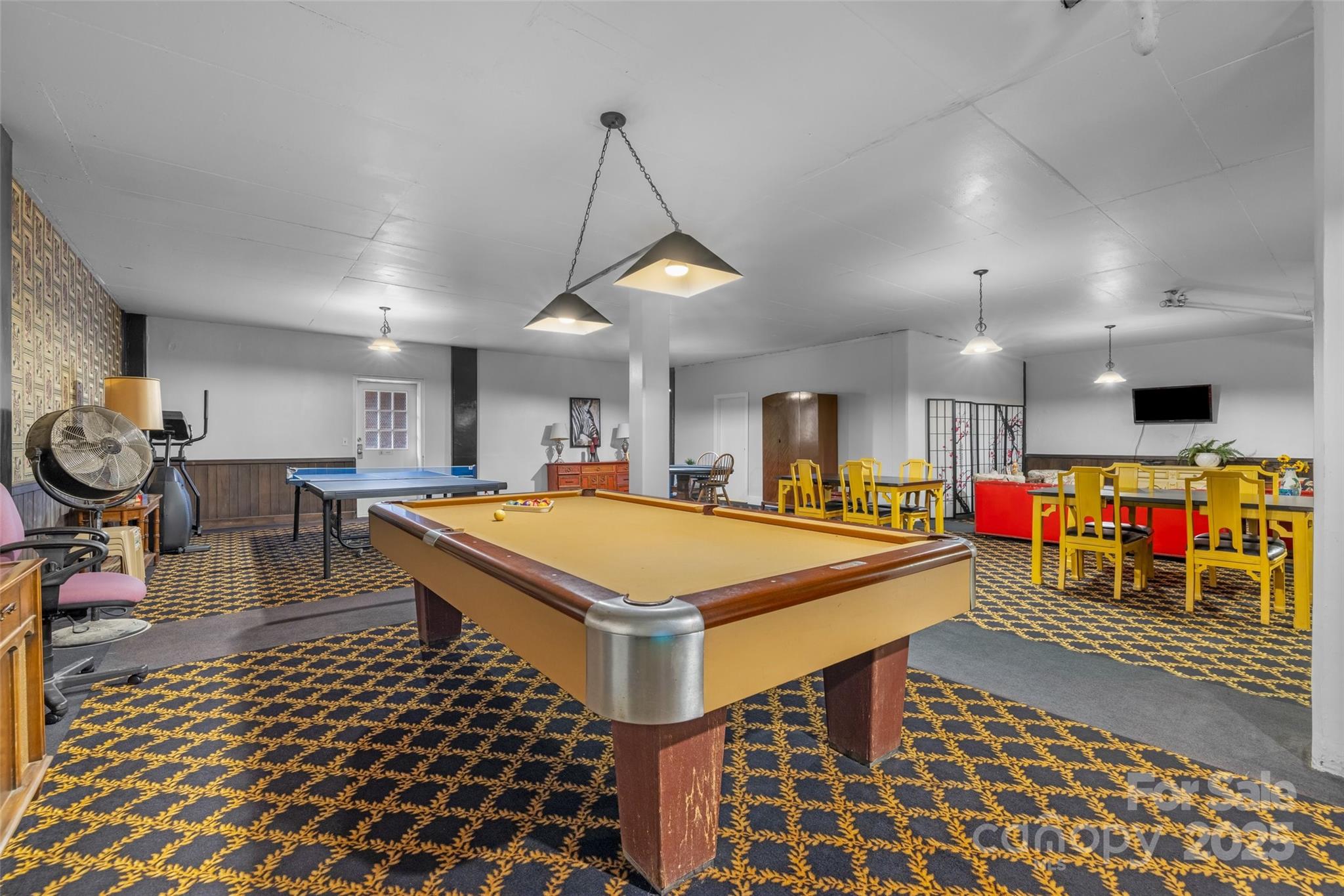 300 N Fulton Street Unit: 24