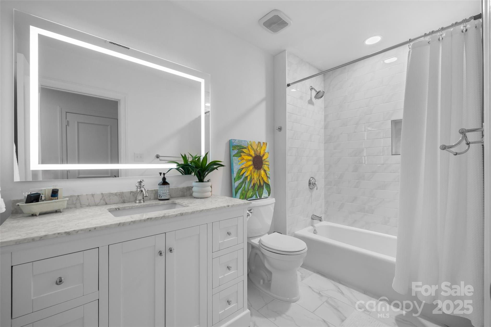 300 N Fulton Street Unit: 24