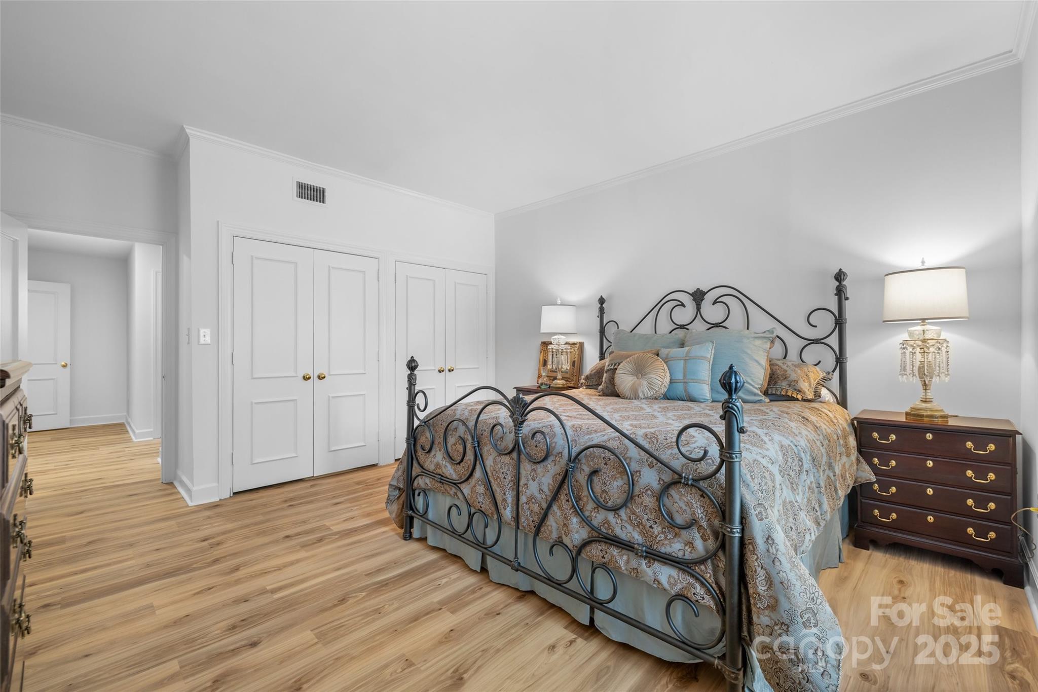 300 N Fulton Street Unit: 24