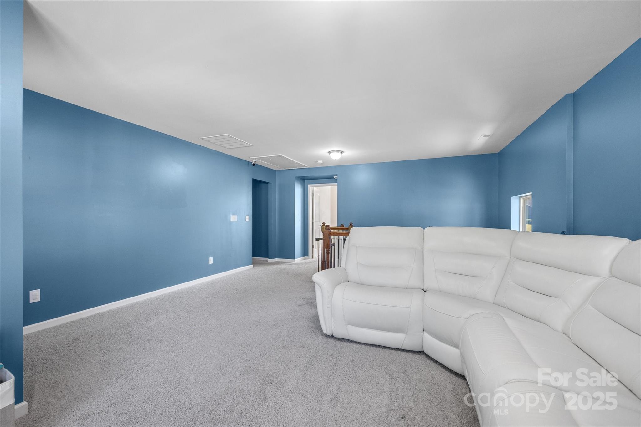 15234 Red Canoe Way