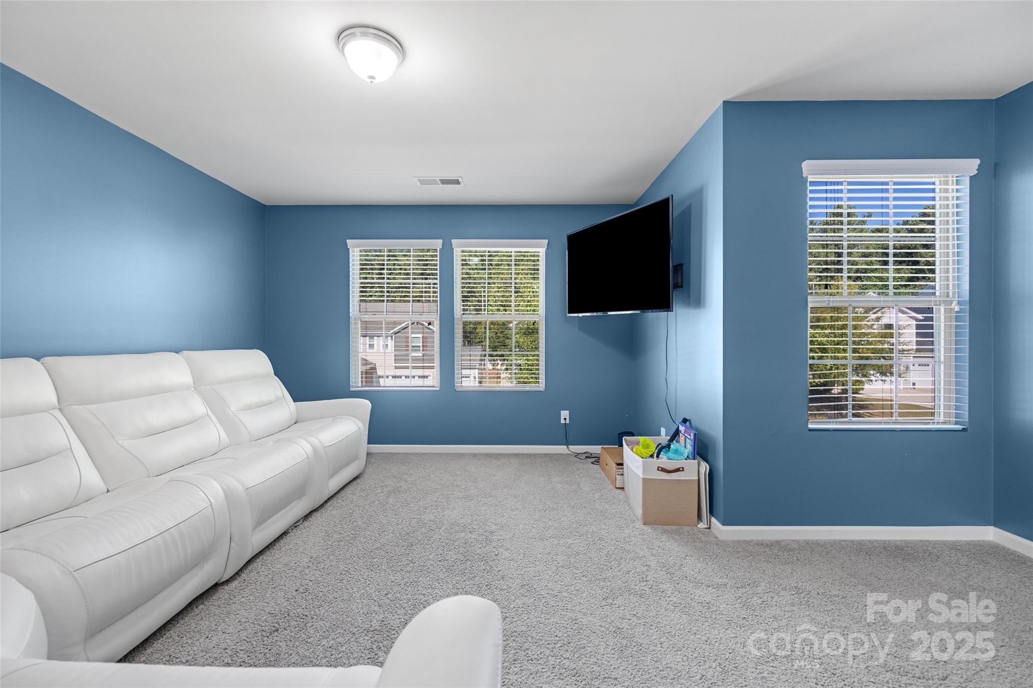 15234 Red Canoe Way