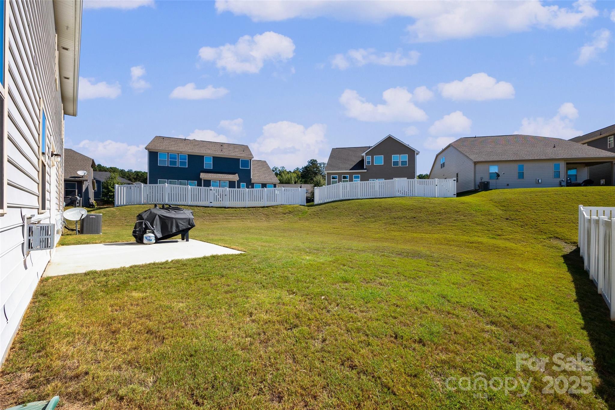 15234 Red Canoe Way