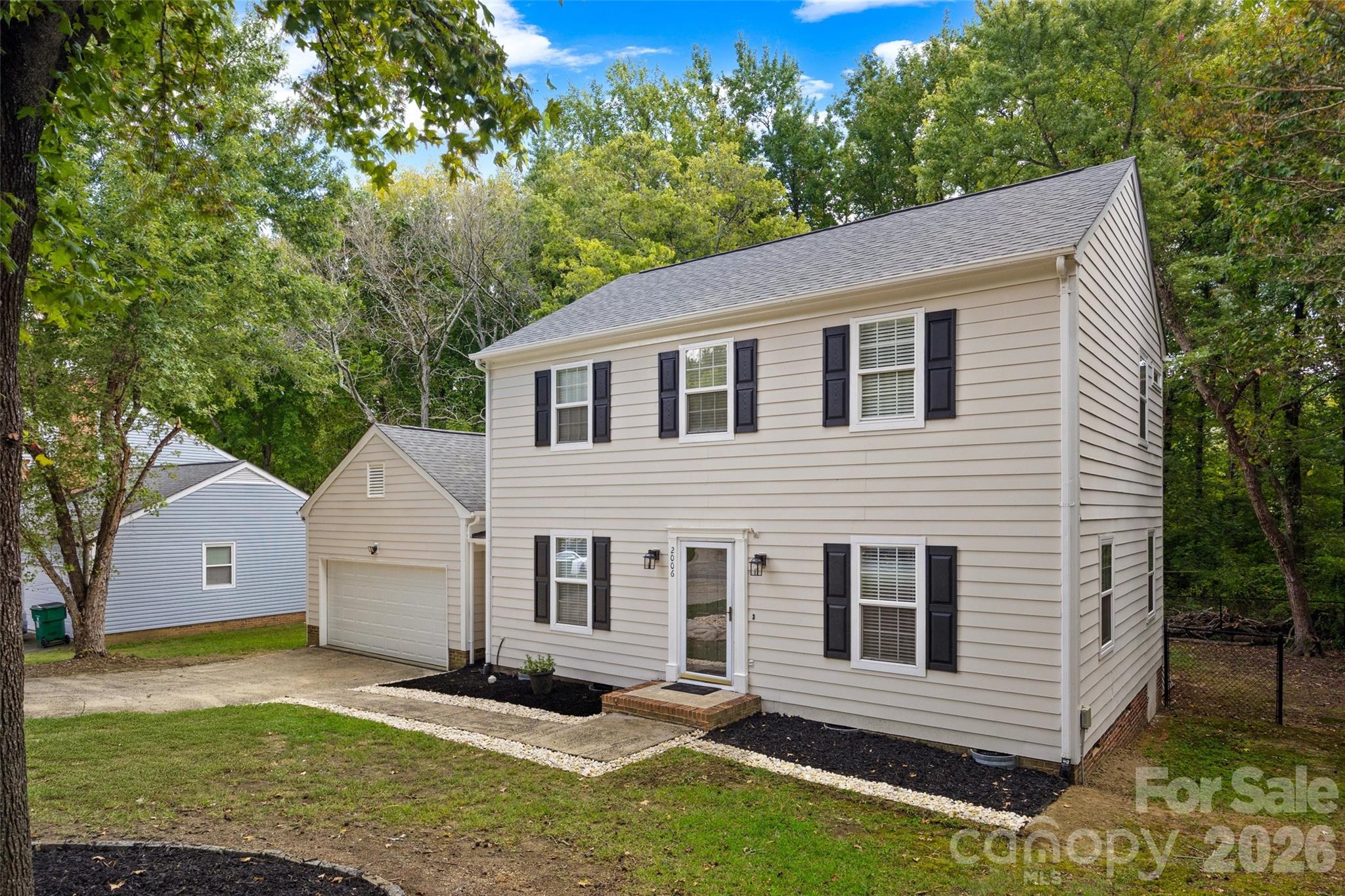 2006 Killarney Place