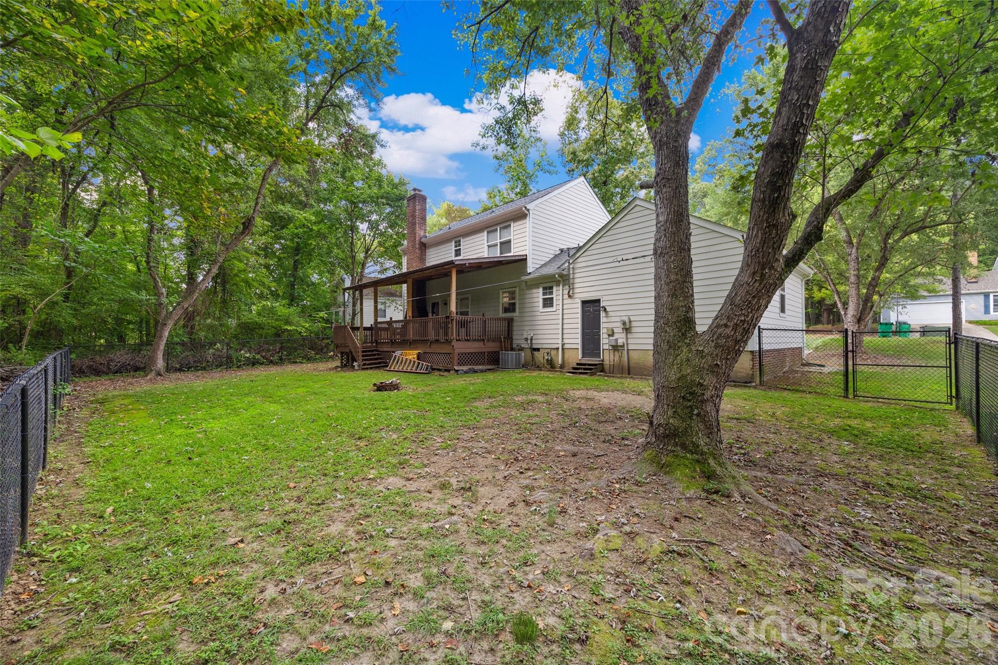 2006 Killarney Place