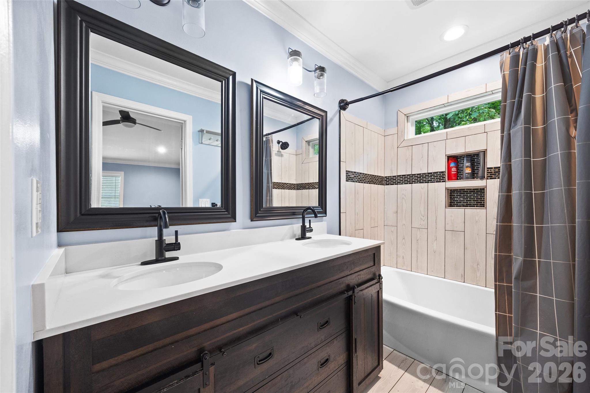 2006 Killarney Place