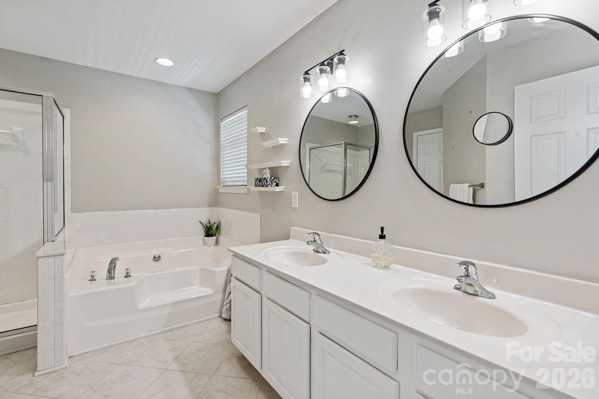 7702 Antique Circle