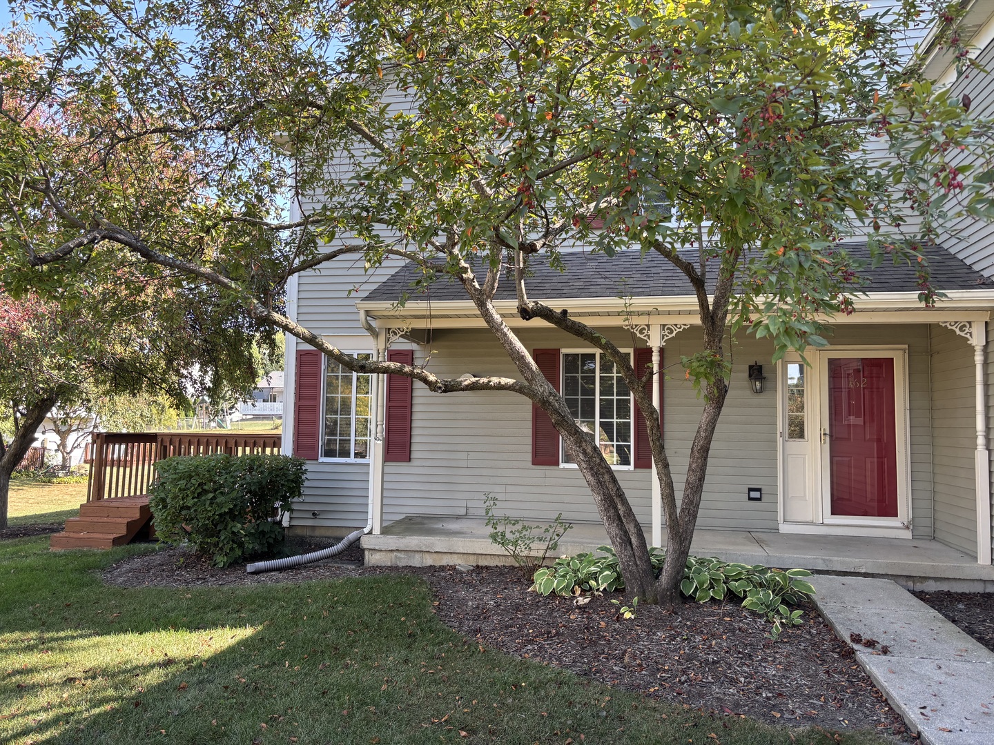 162 VILLAGE Creek Drive Unit: 162