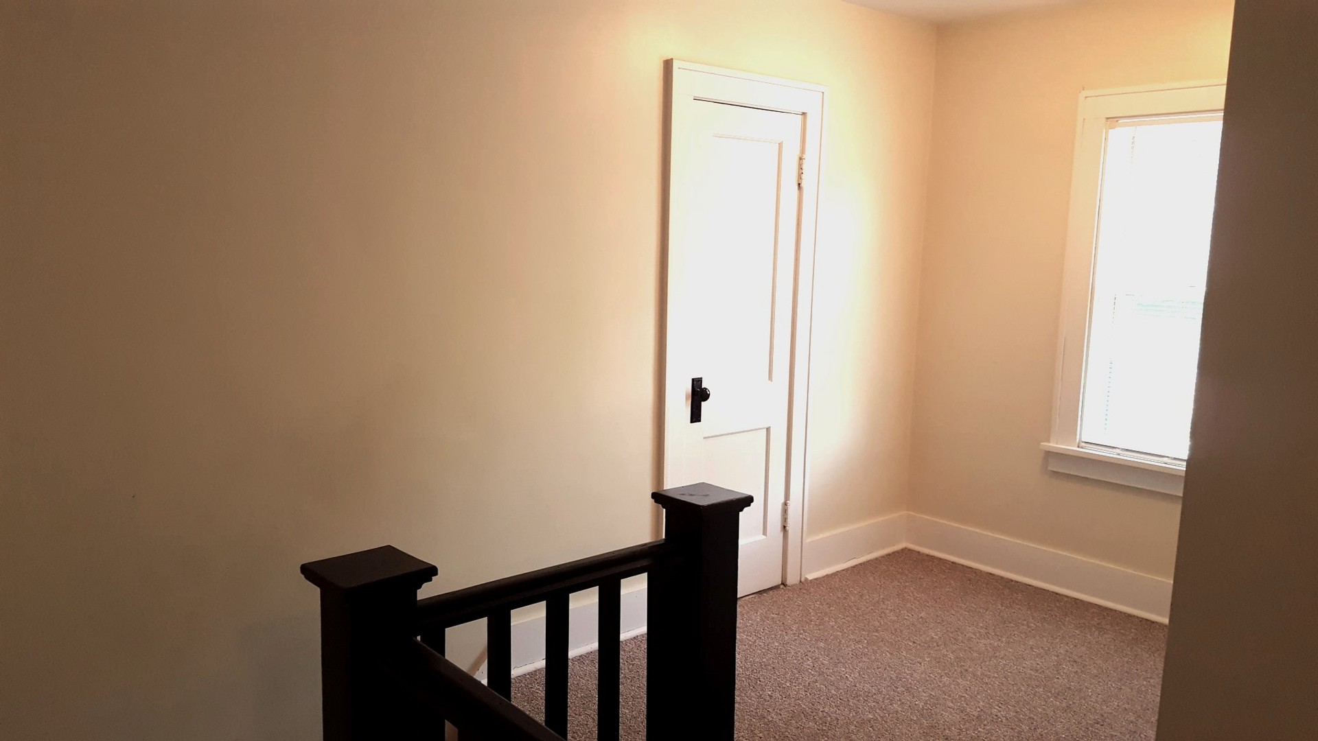 115 W Crystal Lake Avenue