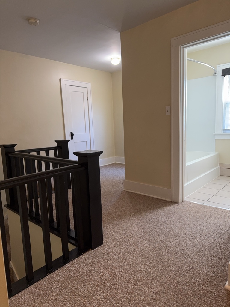 115 W Crystal Lake Avenue